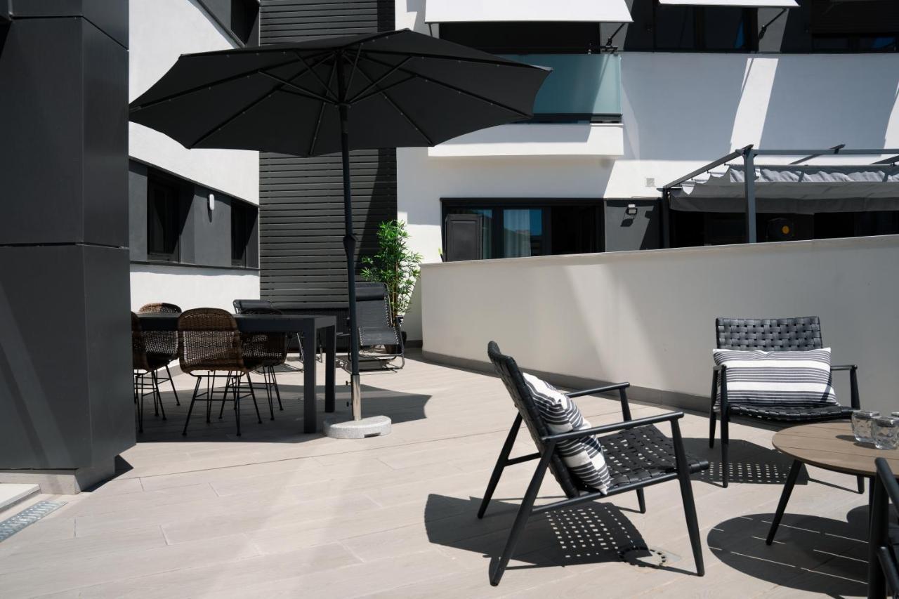 Central Premium Pool Terrace New マラガ エクステリア 写真